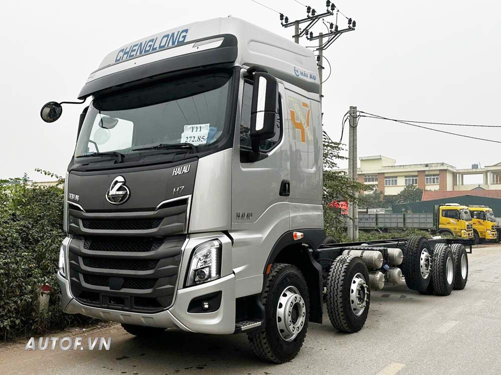 Xe tải Chenglong 5 chân H7 360Hp Thùng 9m7 (01/2026)